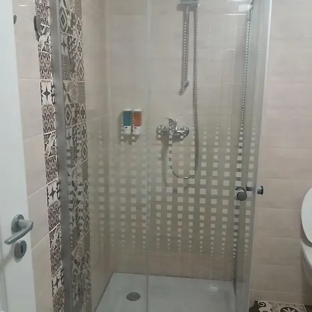 12 Cotroceni 4*