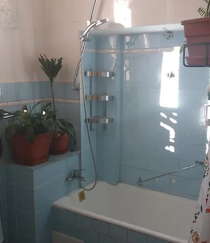 12 Cotroceni Бухарест