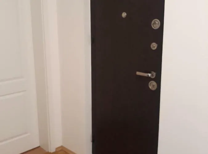 12 Cotroceni 4*